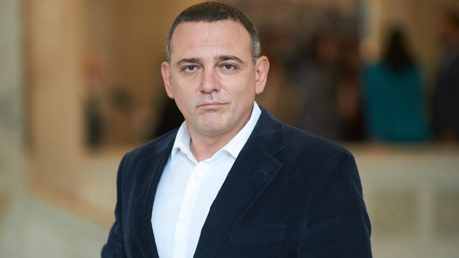 Обкладинка новини Бужанський привітав із 9 травня — Безугла звертається до СБУ