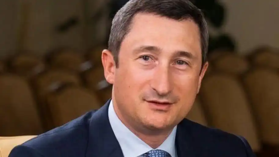 Обкладинка новини Хто вніс понад 120 млн грн застави за Чернишова — "Схеми"