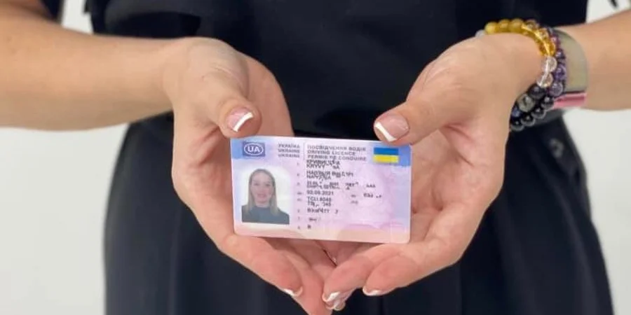 Обкладинка новини Водійські документи, втрачені через обстріли, можна буде відновити безкоштовно Обкладинка новини Водійські документи, втрачені через обстріли, можна буде відновити безкоштовно