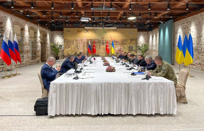 Обкладинка новини Перемовини України з рф у Стамбулі: що відомо Обкладинка новини Перемовини України з рф у Стамбулі: що відомо