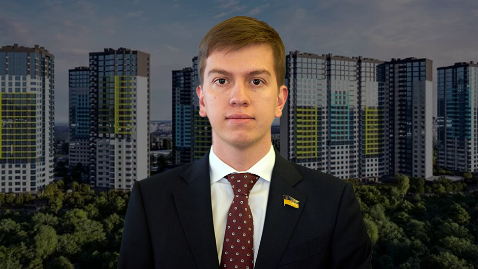 Обкладинка новини Оренда по-родинному: як Кунаєв мешкає в квартирі з минулого батькового бізнесу — Bihus.Info
