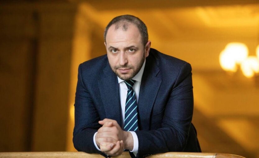 Обкладинка новини Рустем Умєров став новим секретарем РНБО