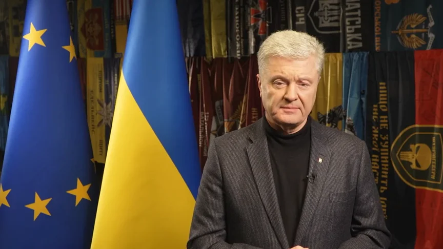 Обкладинка новини У НБУ відреагували на заяву Порошенка: Звинувачення — спроба дискредитації та тиску