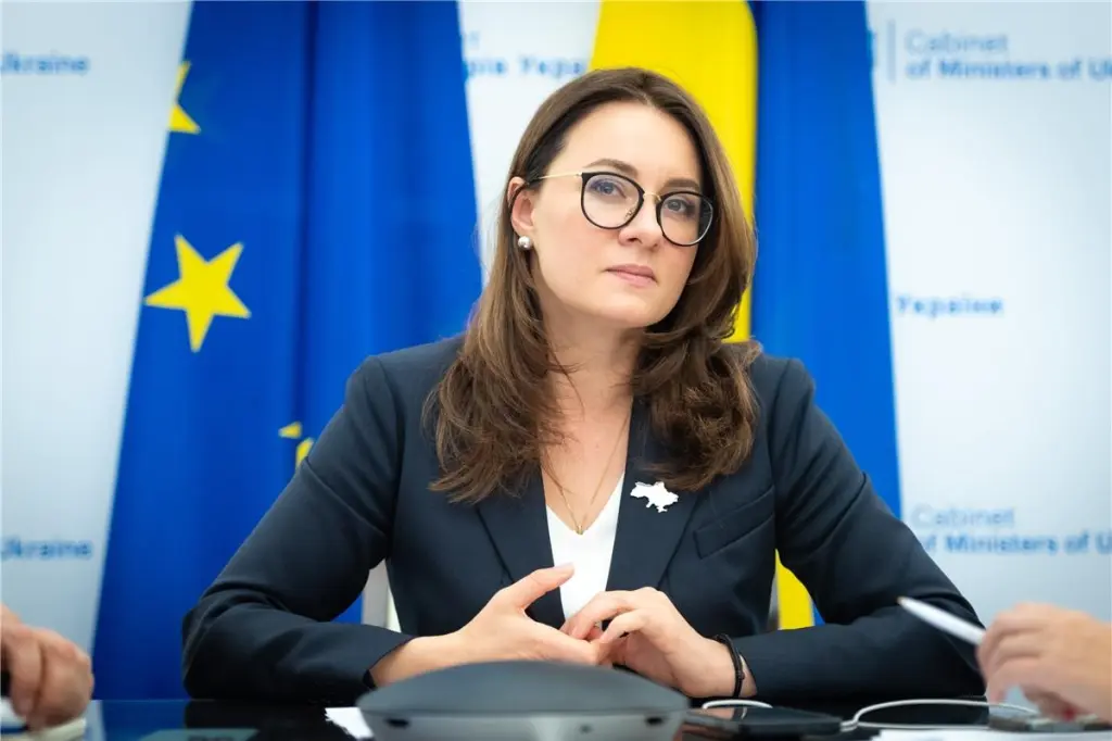 Обкладинка новини Свириденко: Україна офіційно повідомила США про готовність до запуску спільного фонду