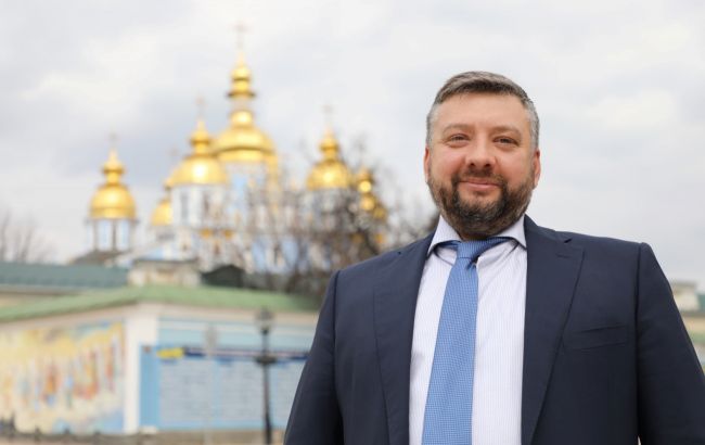 Обкладинка новини У справі НАБУ про корупцію — нардеп Кузнєцов і ексголова Луганщини Гайдай