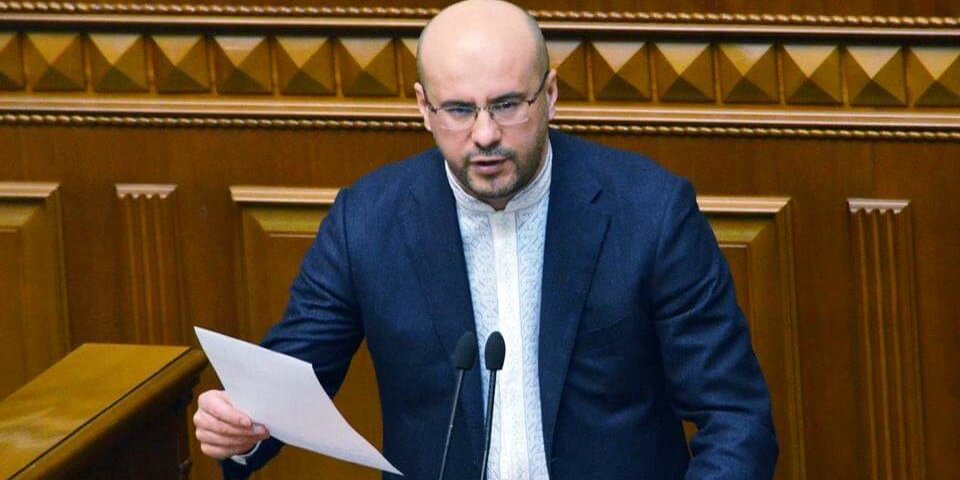 Обкладинка новини Скандал у Раді: як картка нардепа-фронтовика "проголосувала" без нього? Обкладинка новини Скандал у Раді: як картка нардепа-фронтовика "проголосувала" без нього?