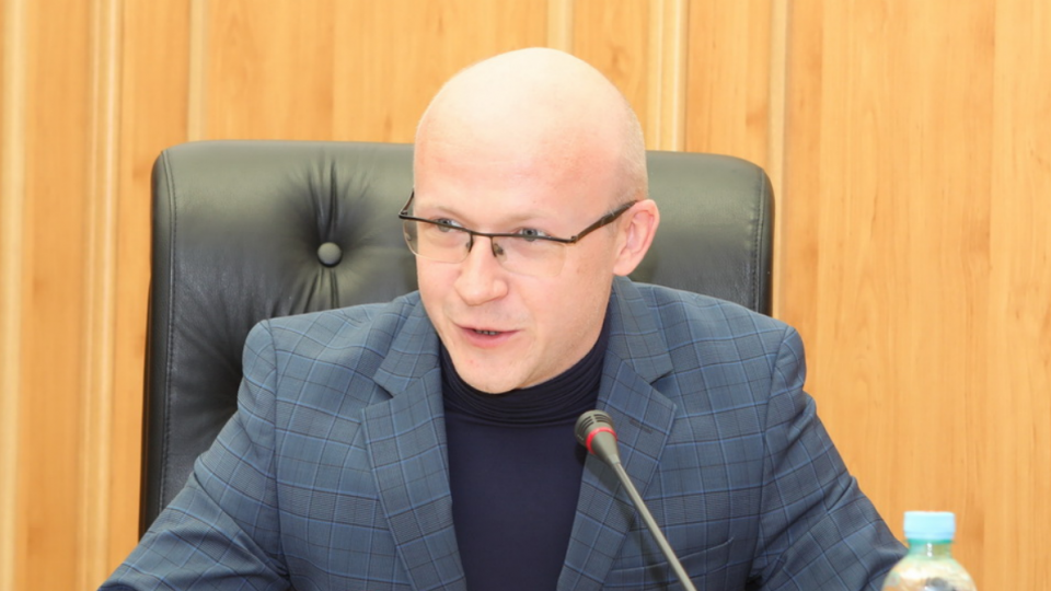 Обкладинка новини Конституційний Суд поповнився суддею за квотою президента