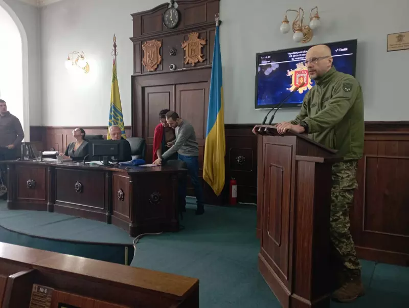 Обкладинка новини Нардеп з іронією про ремонти у Чернівцях: "антидронова бруківка" як нова реальність тилу Обкладинка новини Нардеп з іронією про ремонти у Чернівцях: "антидронова бруківка" як нова реальність тилу