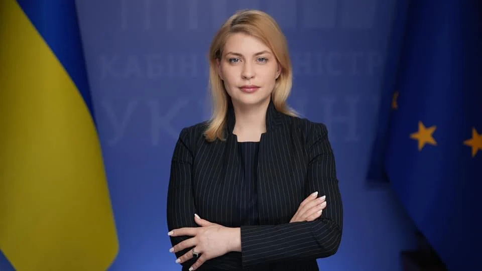 Обкладинка новини Міністерка юстиції Стефанішина і секрети майна її сім’ї — у розслідуванні hromadske